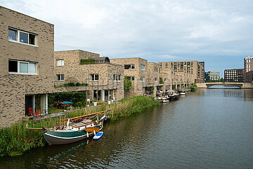 Niederlande  Amsterdam - IJburg  im Zuge des Wohnungsbauprogramm VINEX neu entstandener Stadtteil im Osten der Stadt dem Meer abgetrotzt