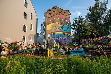 Deutschland  Bremen - Nachbarschaftsprojekt Rotkaeppchens Garten im Steintor (in Bremen genannt Viertel)