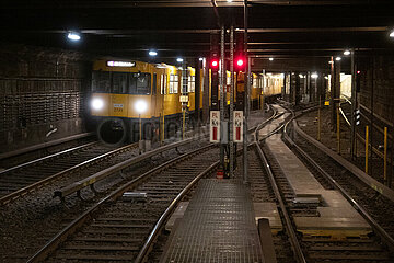 Berlin  Deutschland  U-Bahntunnel