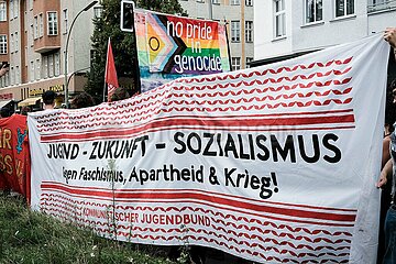 Internationalistische Pride Demo in Berlin