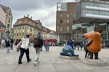 Erfurt  Deutschland  Menschen auf dem Anger