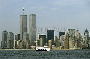 USA  New York City - Die skyline von Manhattan mit den twin towers des World Trade Center