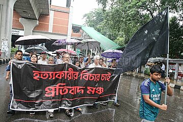 Students protest against quota system in government jobs in Dhaka  Bangladesh