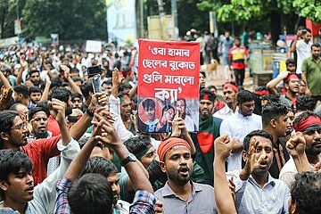 Students protest against quota system in government jobs in Dhaka  Bangladesh