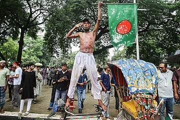 Students protest against quota system in government jobs in Dhaka  Bangladesh