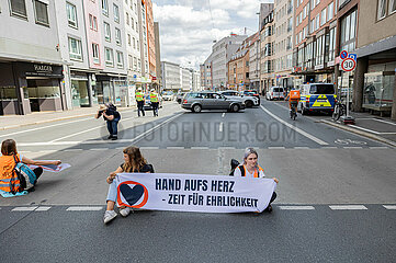 Letzte Generation Ungehorsame Versammlung in Augsburg