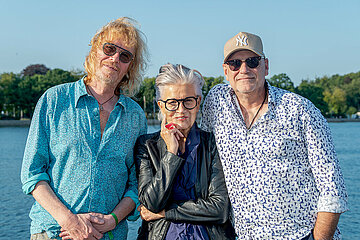 Gruppenfoto bei Wer kommt  der kommt - Folge 6