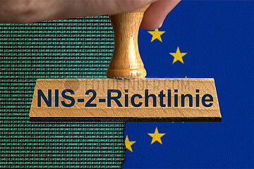 Symbolischer Stempel NIS-2-Richtlinie