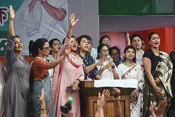 West Bengal Chief Minister Mamata Banerjee Demand Justice For Female Doctor Murdered