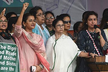 West Bengal Chief Minister Mamata Banerjee Demand Justice For Female Doctor Murdered