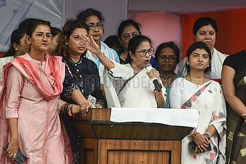 West Bengal Chief Minister Mamata Banerjee Demand Justice For Female Doctor Murdered