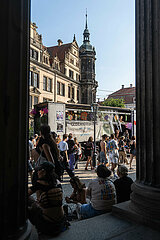 Tolerade  Technoparade gegen den Rechtsruck in Dresden