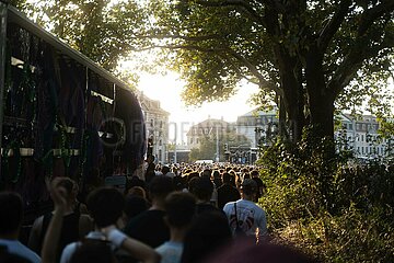 Tolerade  Technoparade gegen den Rechtsruck in Dresden