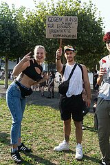 Tolerade  Technoparade gegen den Rechtsruck in Dresden