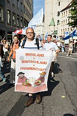 Verschwörungsideologische / Pro-Russische Friedensdemo in München