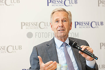Altbundespräsident Christian Wulff im Presseclub München