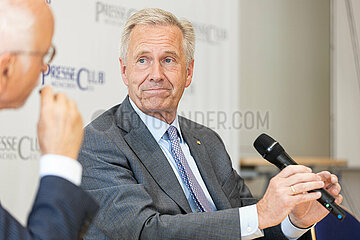 Altbundespräsident Christian Wulff im Presseclub München