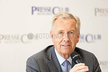 Altbundespräsident Christian Wulff im Presseclub München