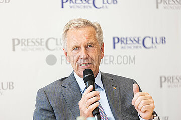 Altbundespräsident Christian Wulff im Presseclub München