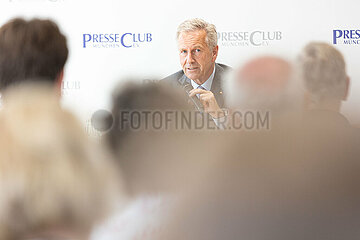 Altbundespräsident Christian Wulff im Presseclub München