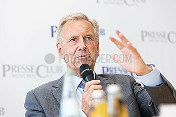 Altbundespräsident Christian Wulff im Presseclub München