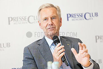 Altbundespräsident Christian Wulff im Presseclub München