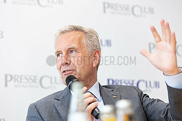 Altbundespräsident Christian Wulff im Presseclub München