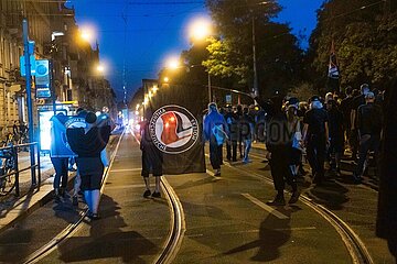 Antifaschistische Demo am Wahlabend in Dresden