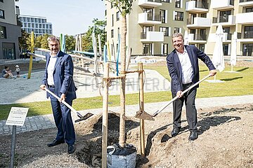 Begrüßung der ersten Mieter der Beamtencity in München