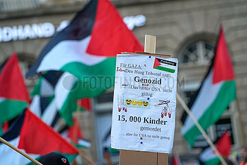 Pro-Palaestinensische Demo in Berlin-Neukoelln