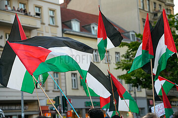 Pro-Palaestinensische Demo in Berlin-Neukoelln