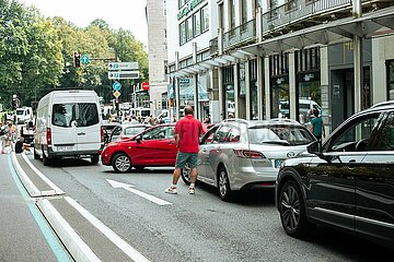 Letzte Generation Ungehorsame Versammlung in Bremen