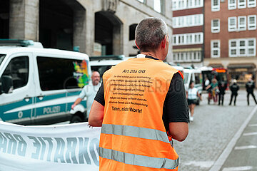 Letzte Generation Ungehorsame Versammlung in Bremen