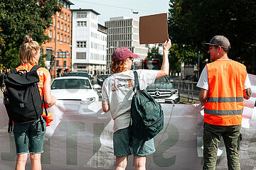 Letzte Generation Ungehorsame Versammlung in Bremen