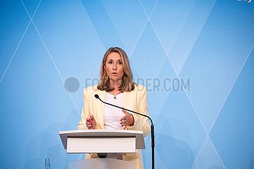 Pressekonferenz der bay. Staatsregierung zum Schulstart