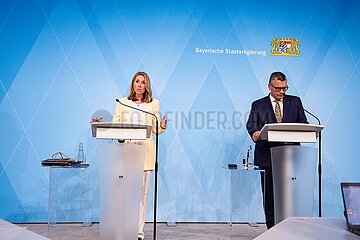 Pressekonferenz der bay. Staatsregierung zum Schulstart