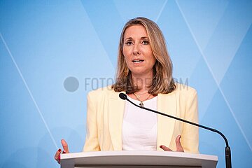 Pressekonferenz der bay. Staatsregierung zum Schulstart