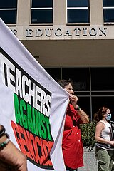 Washington DC: Political stret theatre & silent demostration for Gaza