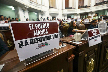 Opposition legislators Protest After the Approval Judicial Reform