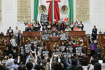 Opposition legislators Protest After the Approval Judicial Reform