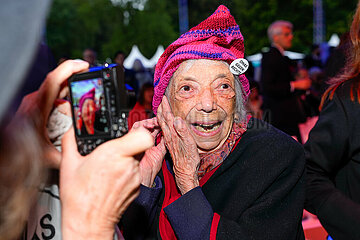 Margot Friedlaender beim Buergerfest 2024 auf Schloss Bellevue