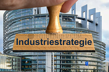 Symbolischer Stempel Industriestrategie