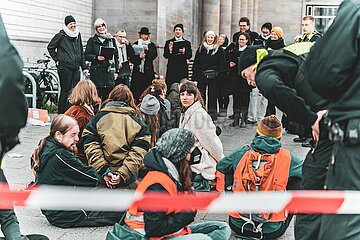 Große Letzte Generation Blockade in Berlin