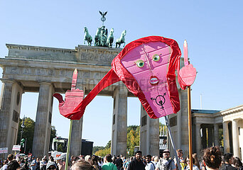 Marsch für das Leben und Gegenprotest in Berlin