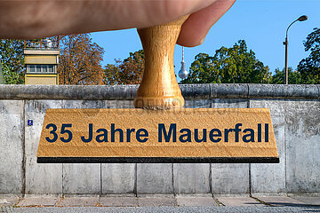 Symbolischer Stempel 35 Jahre Mauerfall