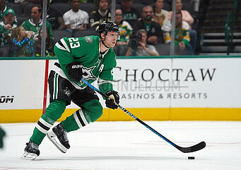 NHL: Dallas Stars v Minnesota Wild