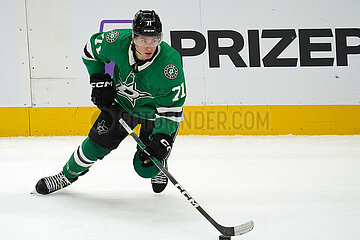 NHL: Dallas Stars v Minnesota Wild