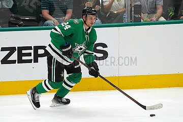 NHL: Dallas Stars v Minnesota Wild