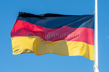 Wehende Deutschland Flagge in Schleswig