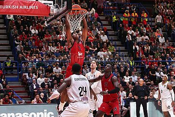 EuroLeague: EA7 Emporio Armani Olimpia Milano vs Paris Basketball